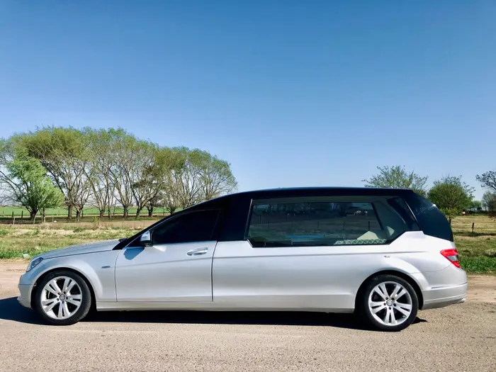 Mercedes Benz - Imagen 1